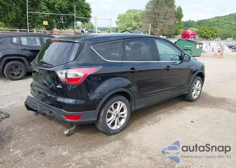 2017 Ford Escape Se z USA, uszkodzony, nr VIN 1FMCU9GD2HUB40131